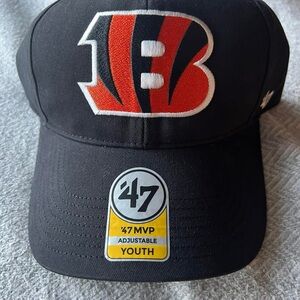 47 Black and Red Youth Cap